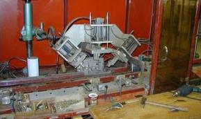 Pose joint automatique pour montant de fenêtre